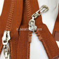 Stivali corti neri con zip sul tallone